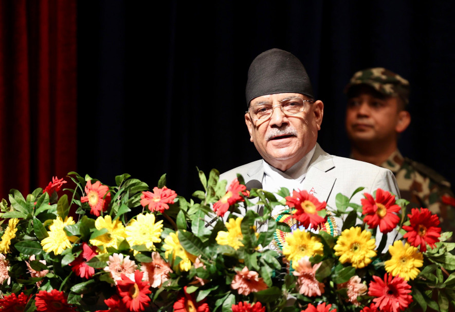 जलवायु परिवर्तनले हिमालको फोहोर व्यवस्थापन चुनौतीपूर्ण बनेकोमा प्रधानमन्त्री चिन्तित